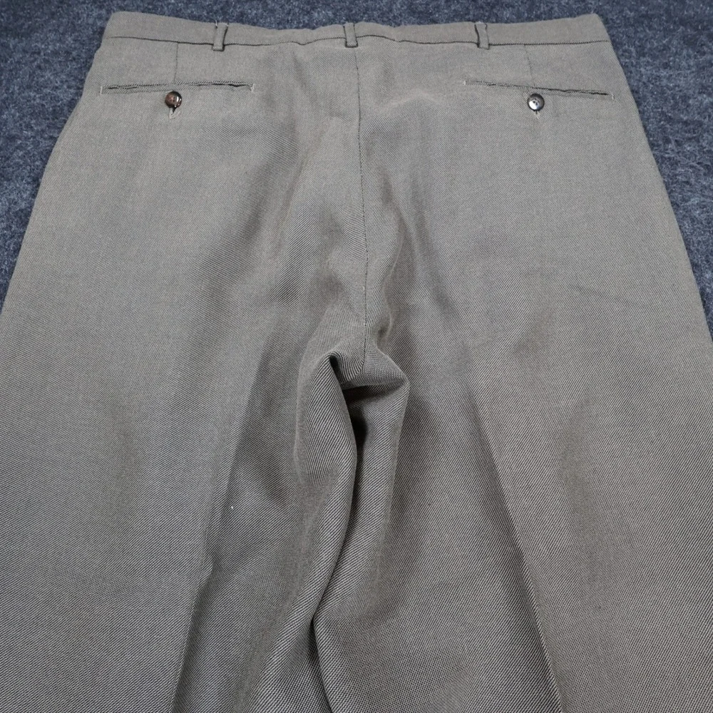 Van Heusen Dress Pants Mens 38x30 Brown Rayon‎ Polyester Pleated Relaxed Slacks